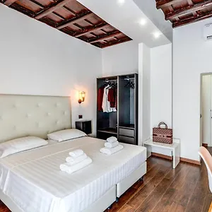Bed & Breakfast Effe Luxury Palace