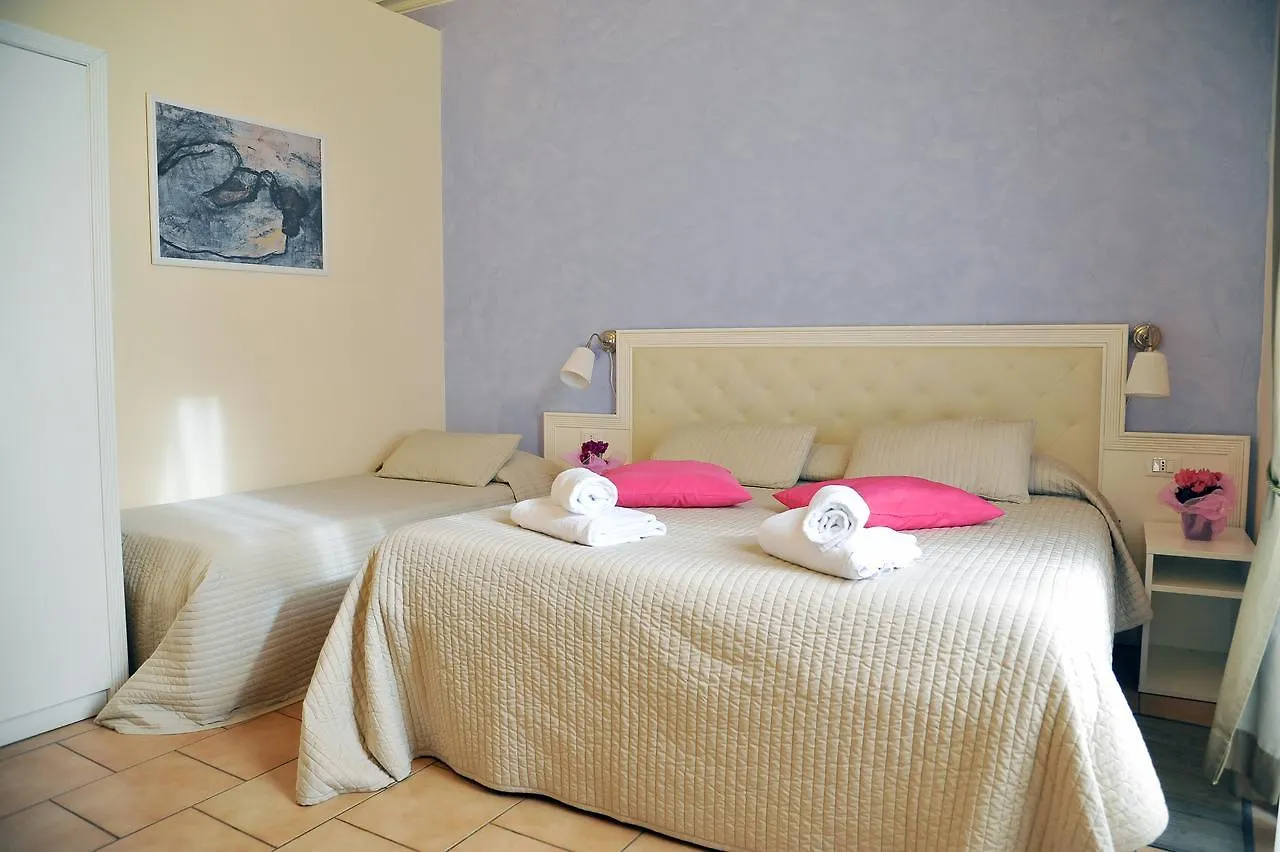 Locanda Al Viminale Рим Гостевой дом